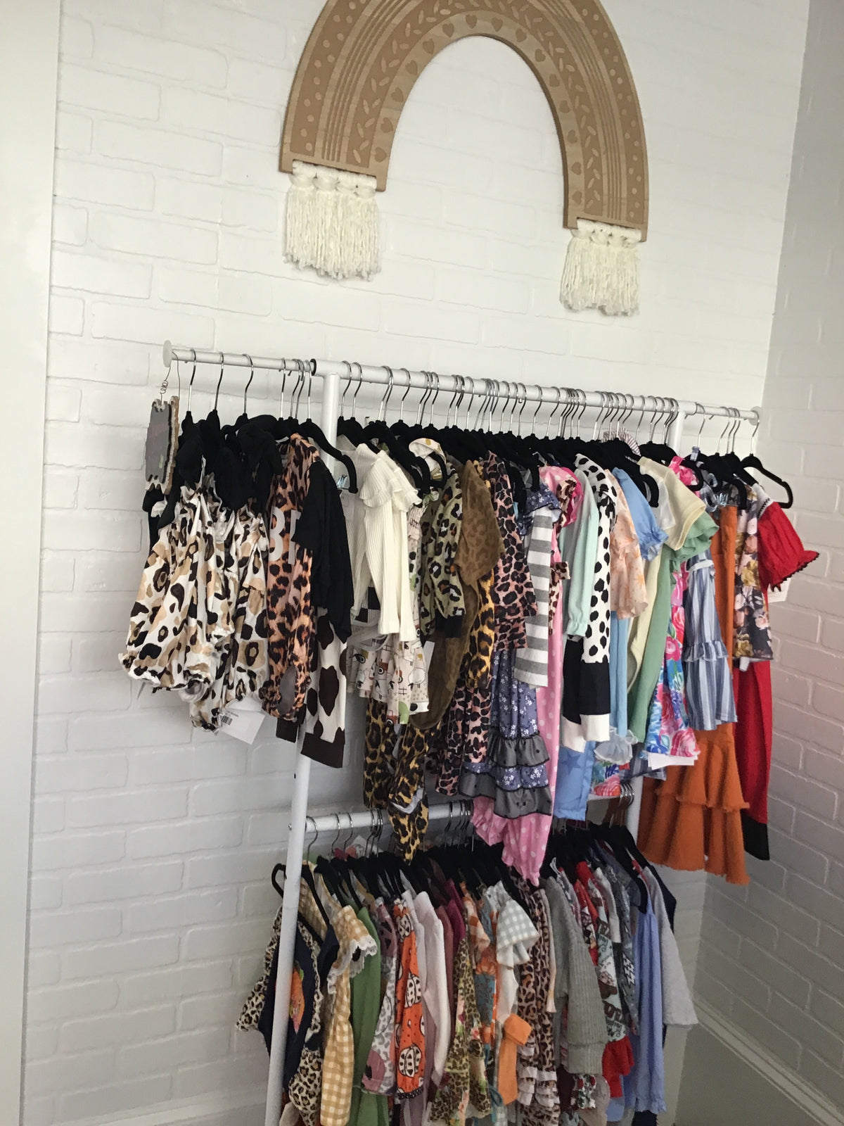 CHILDREN'S CLEARANCE