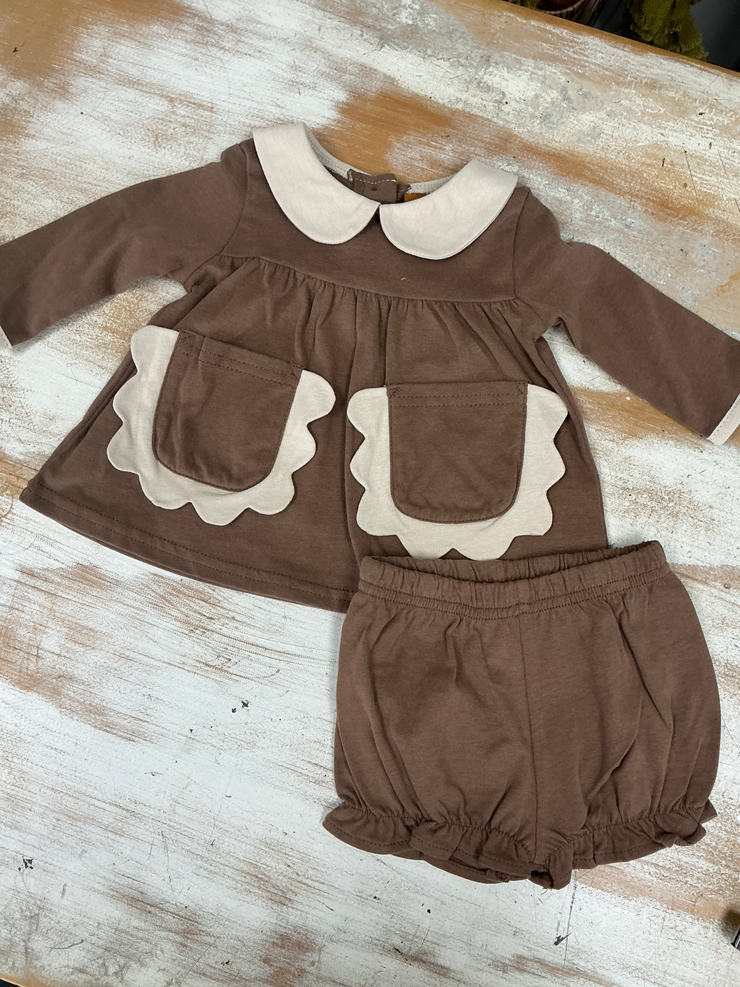 Collared Brown Set