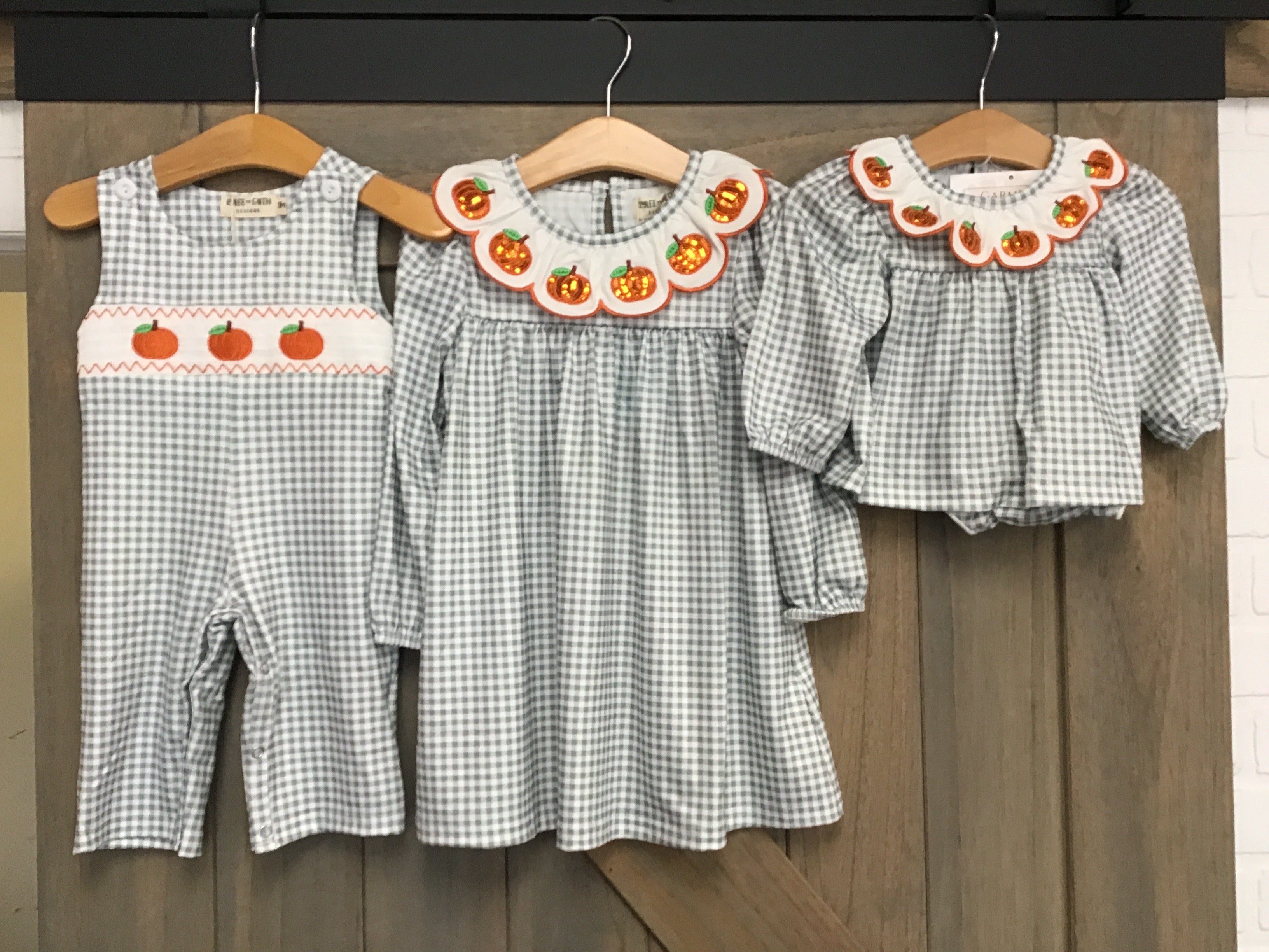 Gingham pumpkin JonJon