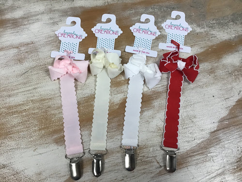 Bow Paci Clip