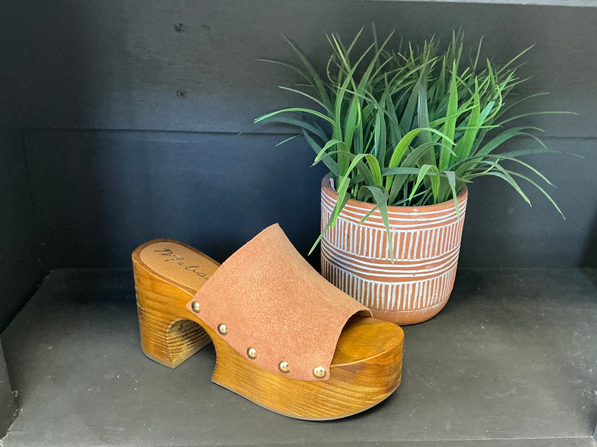 Knox Clog Wedge