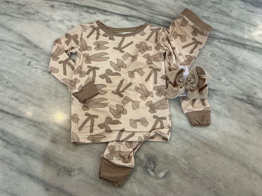 Neutral Bows PJ Set