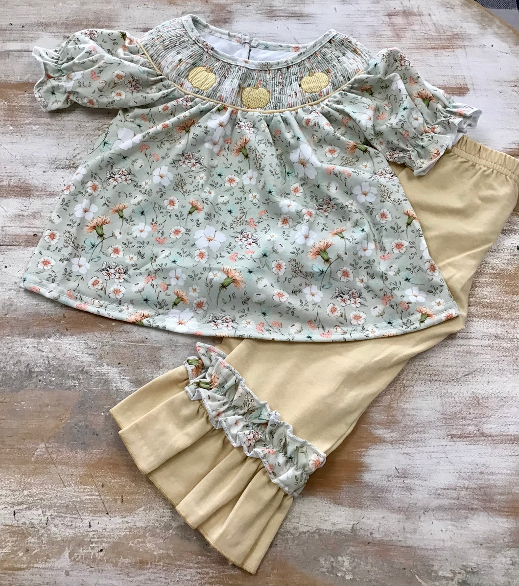 Green Smocked Pumpkin Set