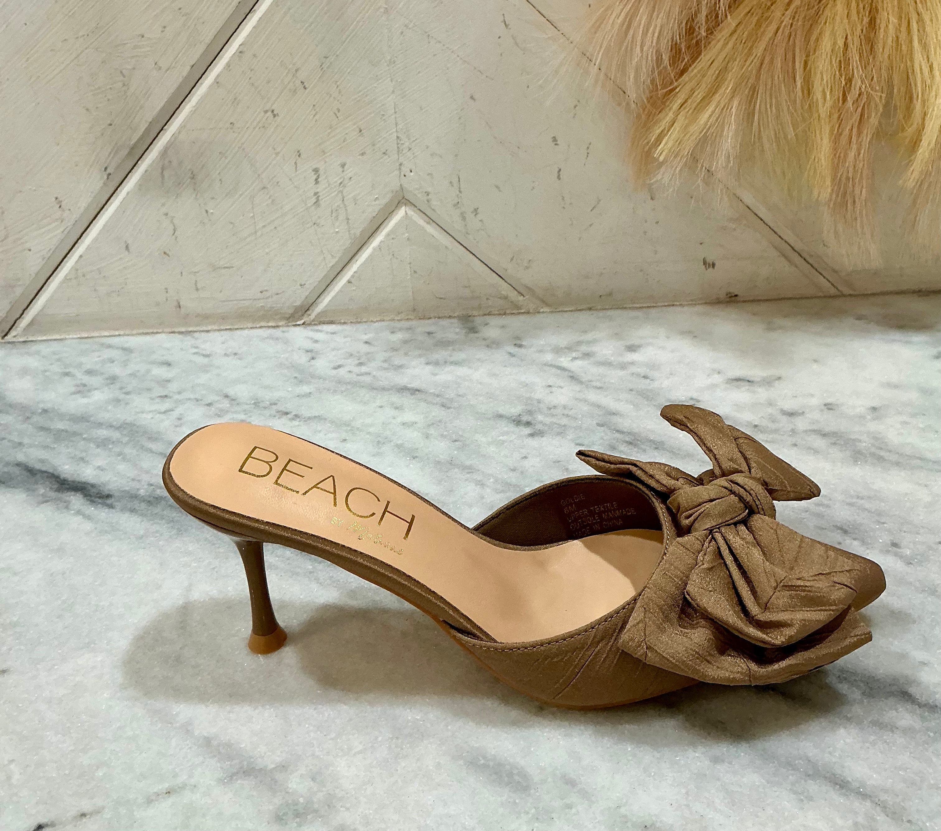 Goldie Heel