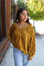 Priscilla Top