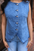 Ariel Top