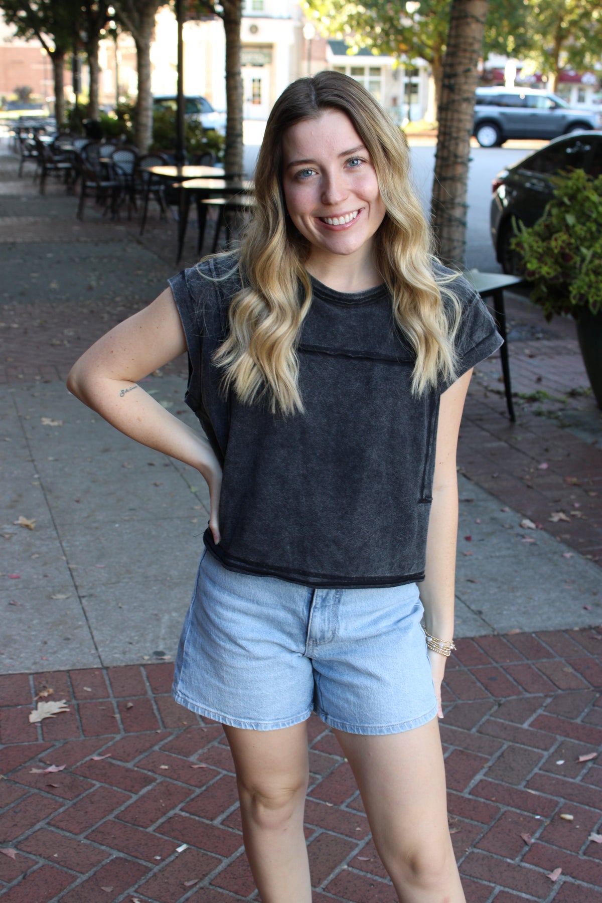 Raven Top