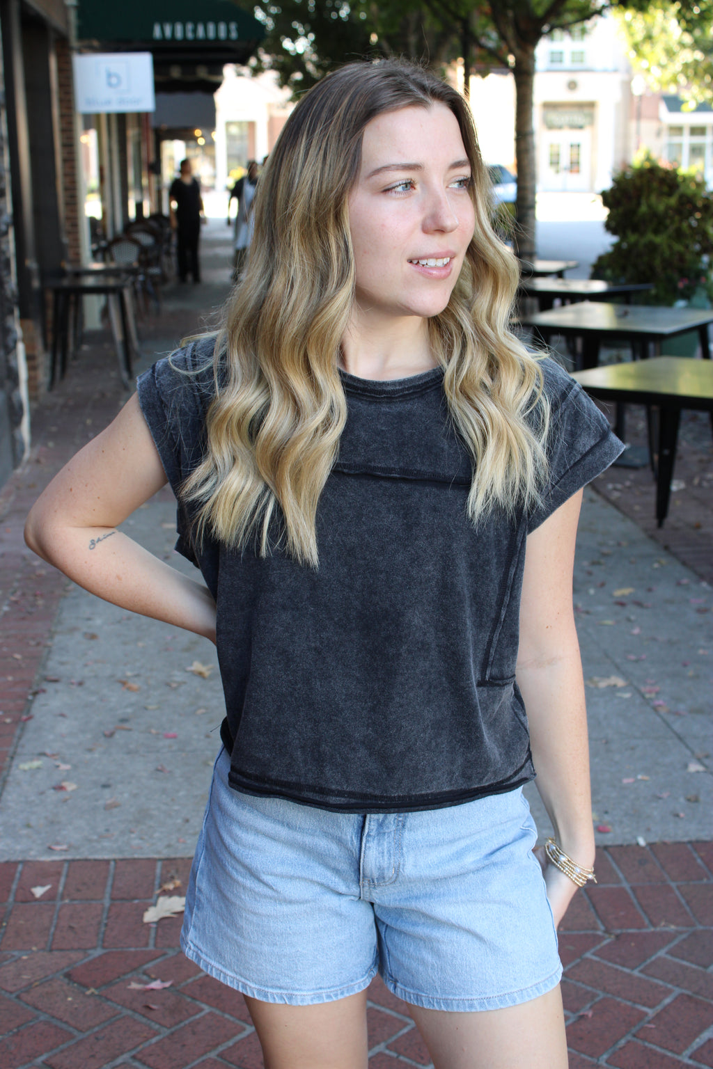 Raven Top